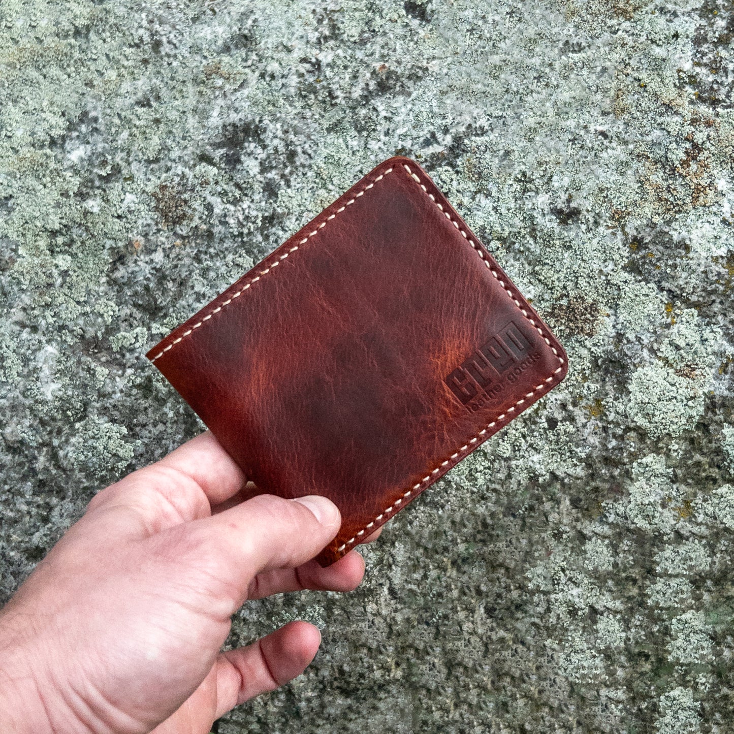 Classic Bifold Wallet - Waxy Brown