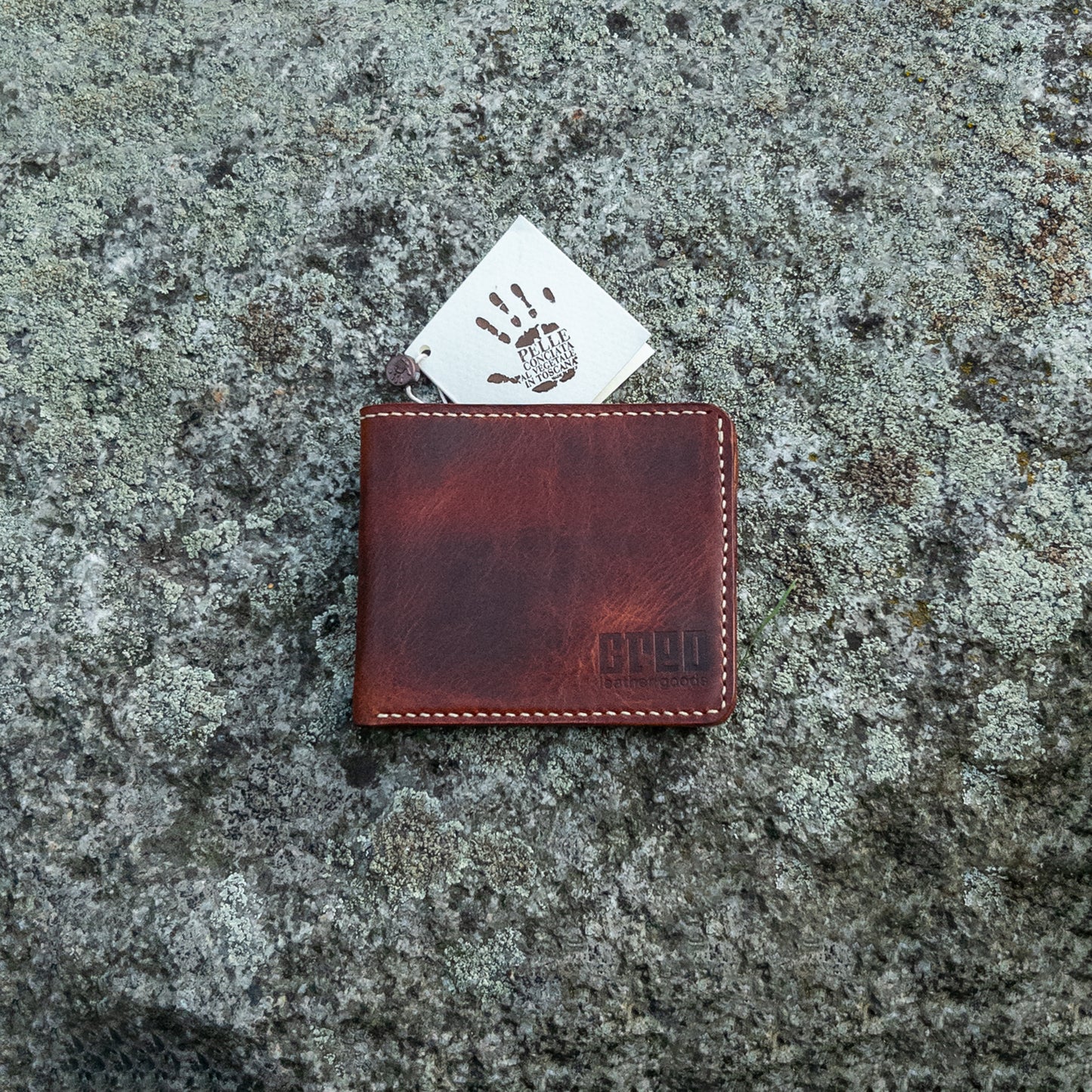 Classic Bifold Wallet - Waxy Brown