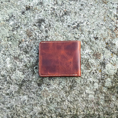 Classic Bifold Wallet - Waxy Brown