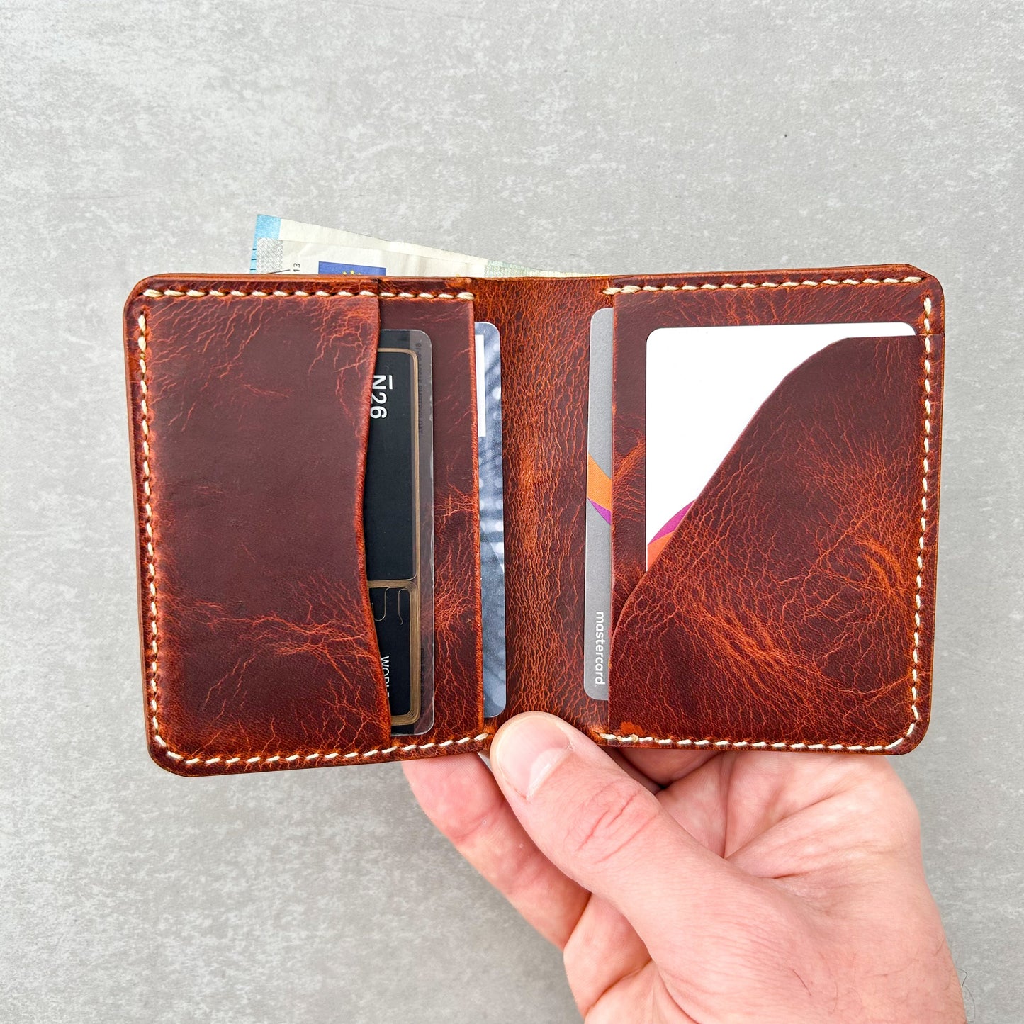 Vertikale Bifold-Geldbörse – Olivgrün