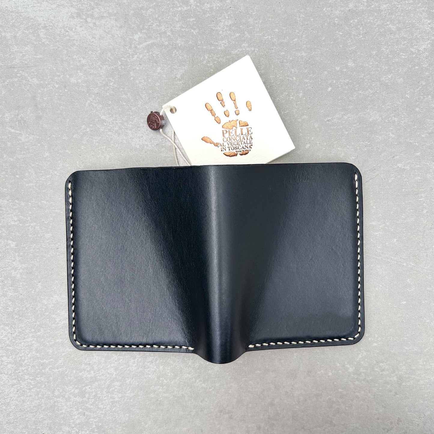 Vertical Bifold Wallet - Black